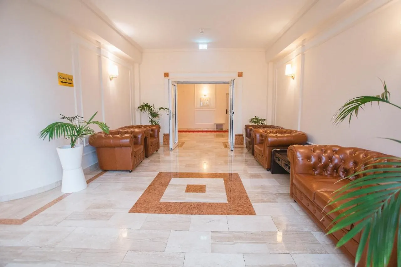 Grand Hotel Palladium Munich 4*,